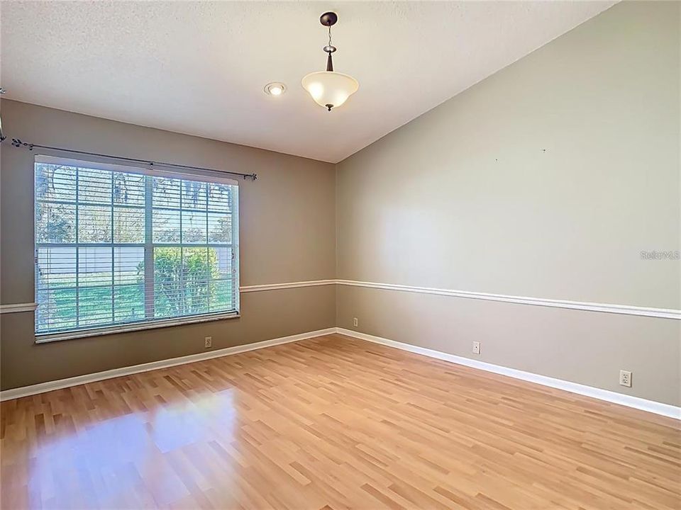 Activo con contrato: $175,000 (2 camas, 2 baños, 1232 Pies cuadrados)