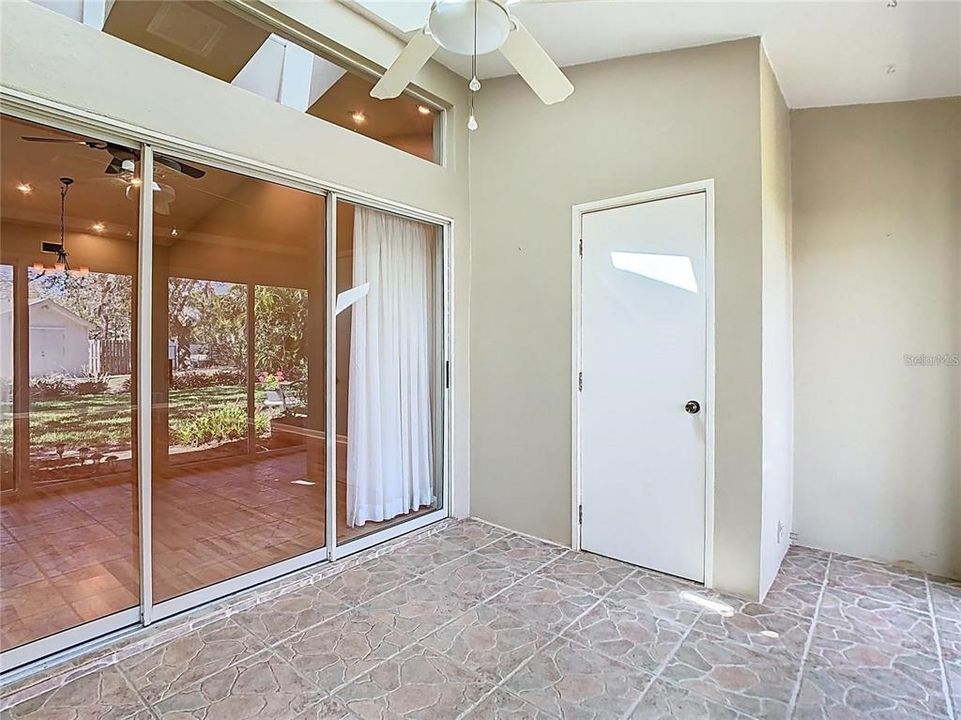 Activo con contrato: $175,000 (2 camas, 2 baños, 1232 Pies cuadrados)