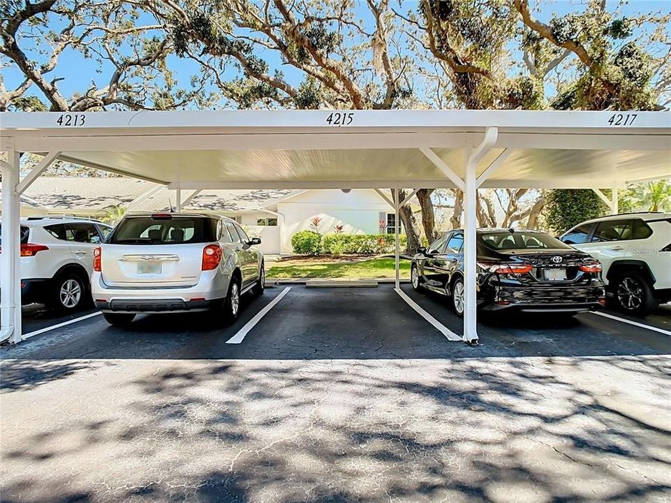 Activo con contrato: $175,000 (2 camas, 2 baños, 1232 Pies cuadrados)