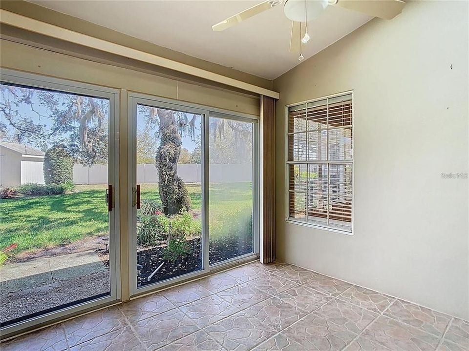 Activo con contrato: $175,000 (2 camas, 2 baños, 1232 Pies cuadrados)