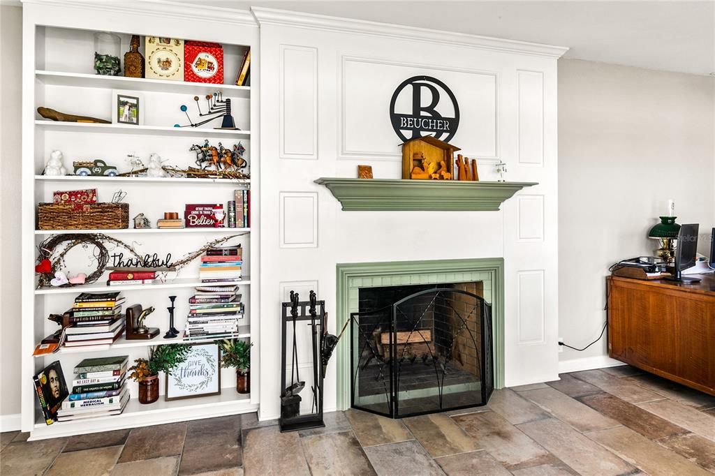 For Sale: $699,999 (3 beds, 2 baths, 2679 Square Feet)