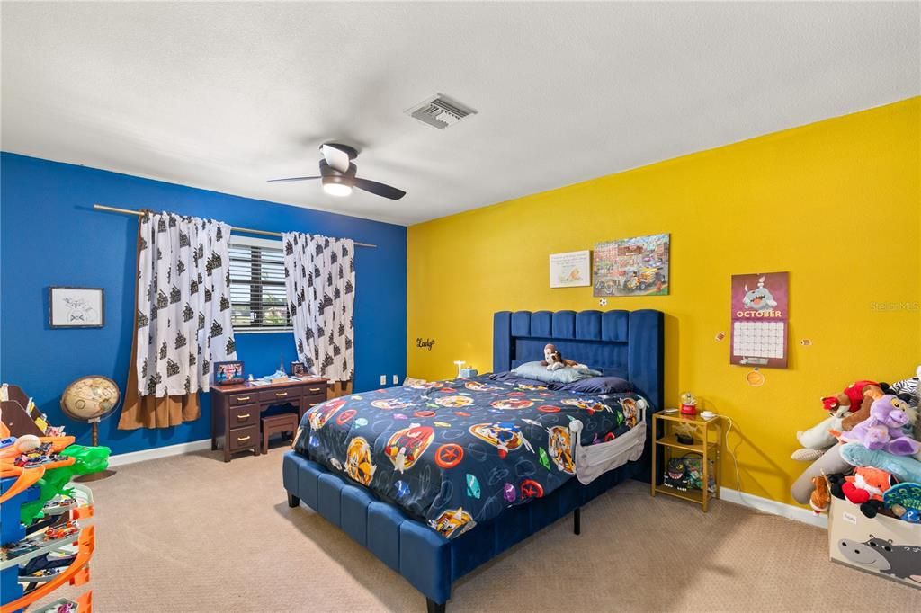 For Sale: $699,999 (3 beds, 2 baths, 2679 Square Feet)