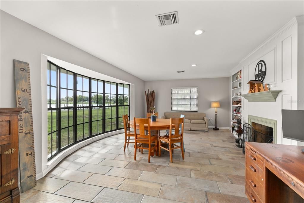 For Sale: $699,999 (3 beds, 2 baths, 2679 Square Feet)