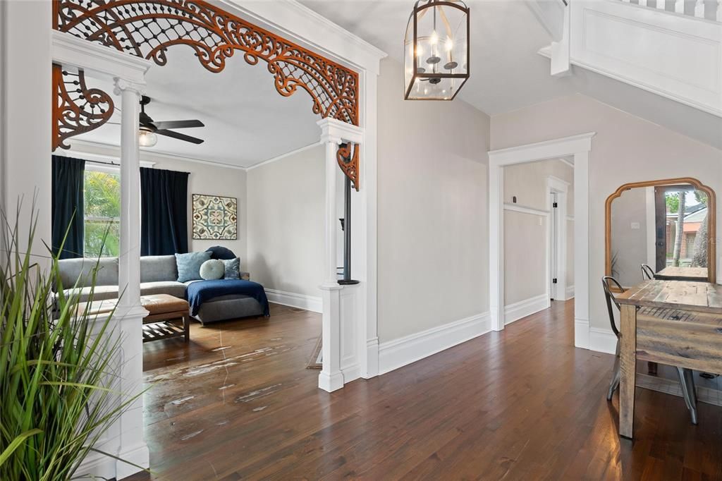 For Rent: $4,999 (5 beds, 3 baths, 2055 Square Feet)