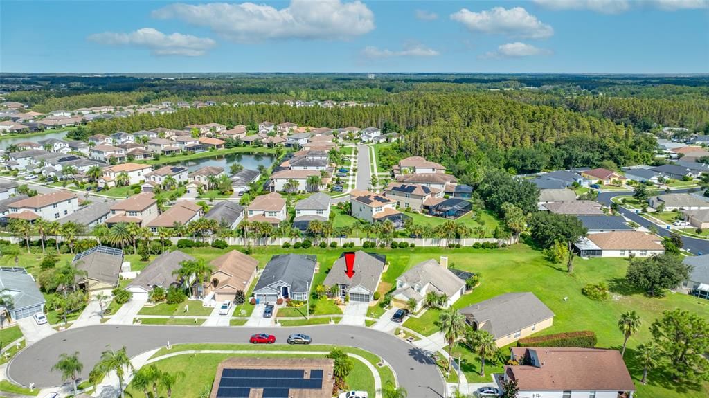 合同活跃: $410,000 (3 贝兹, 2 浴室, 1640 平方英尺)