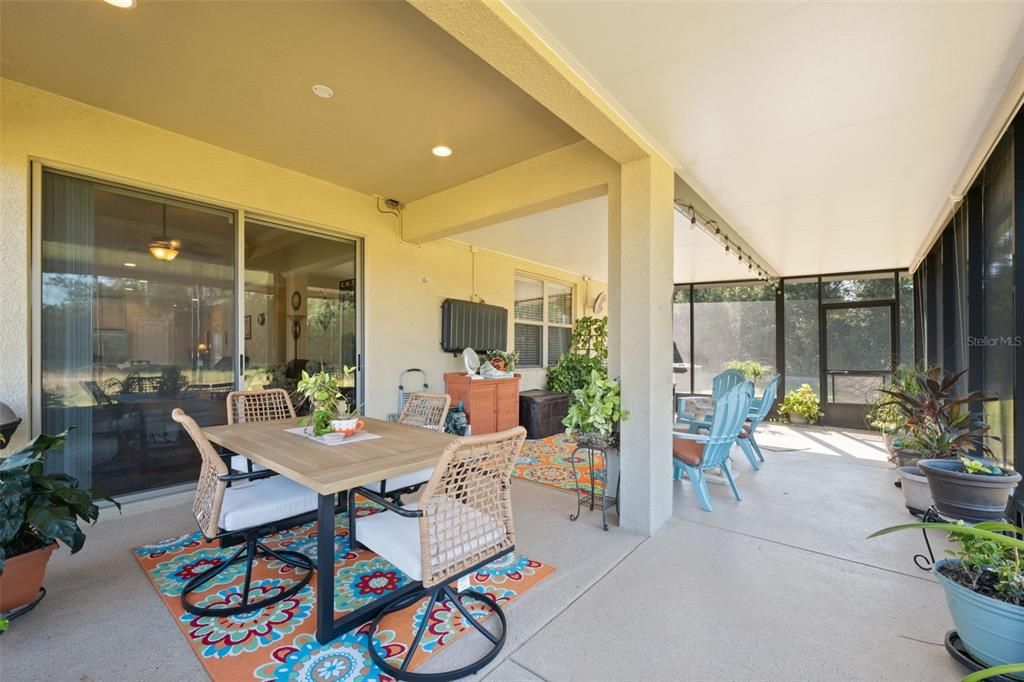 For Sale: $360,000 (4 beds, 3 baths, 2058 Square Feet)