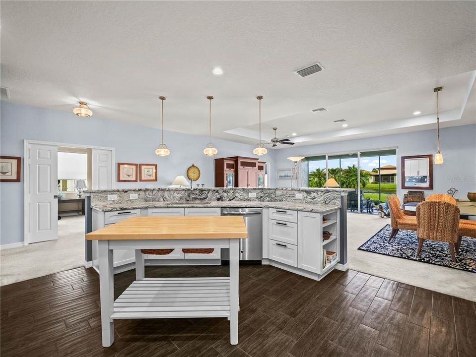 En Venta: $509,000 (2 camas, 2 baños, 1763 Pies cuadrados)