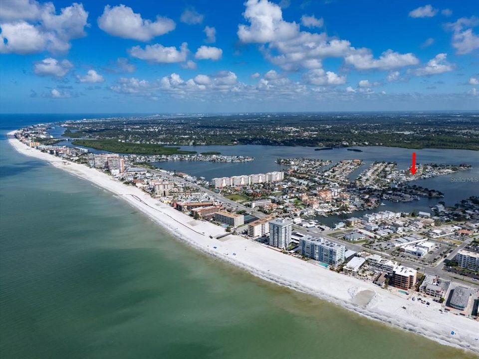 На продажу: $750,000 (3 спален, 2 ванн, 2037 Квадратных фут)