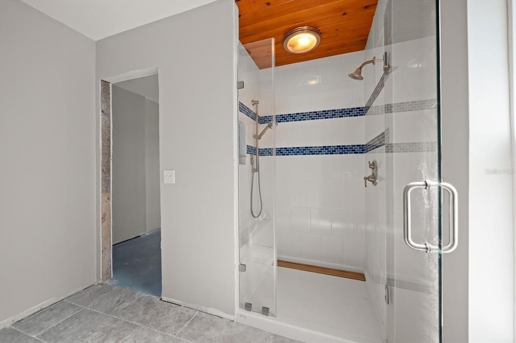 На продажу: $750,000 (3 спален, 2 ванн, 2037 Квадратных фут)