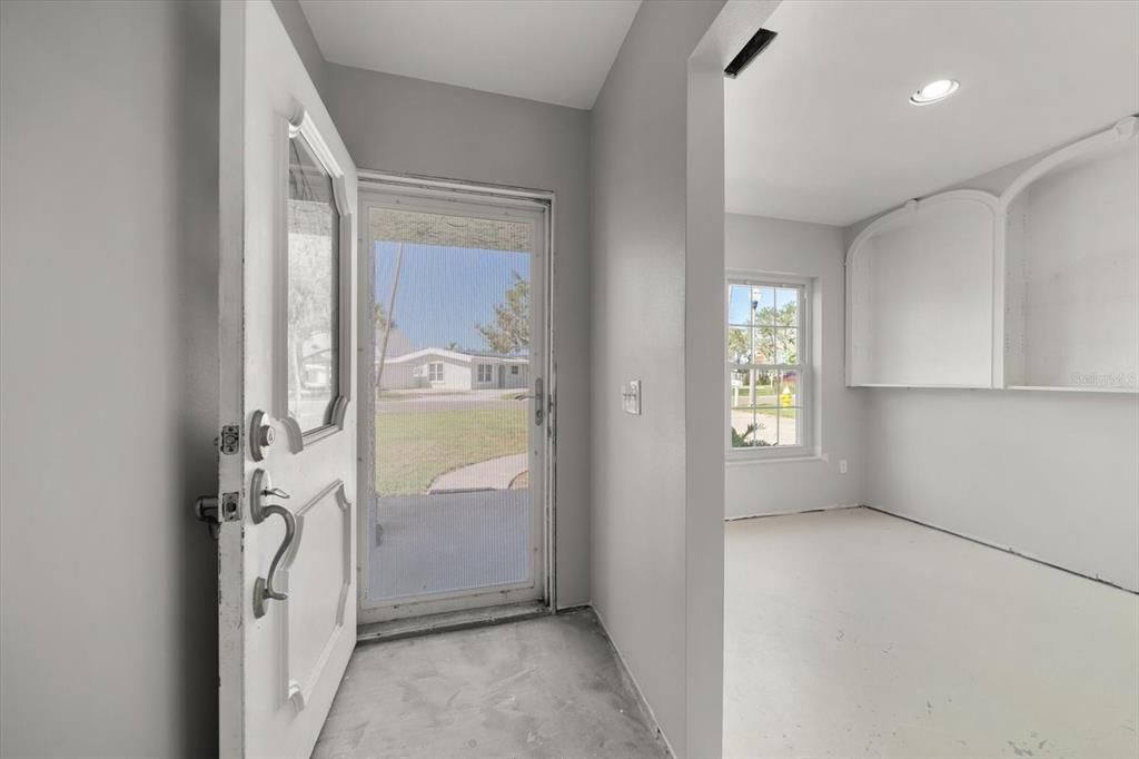 На продажу: $750,000 (3 спален, 2 ванн, 2037 Квадратных фут)