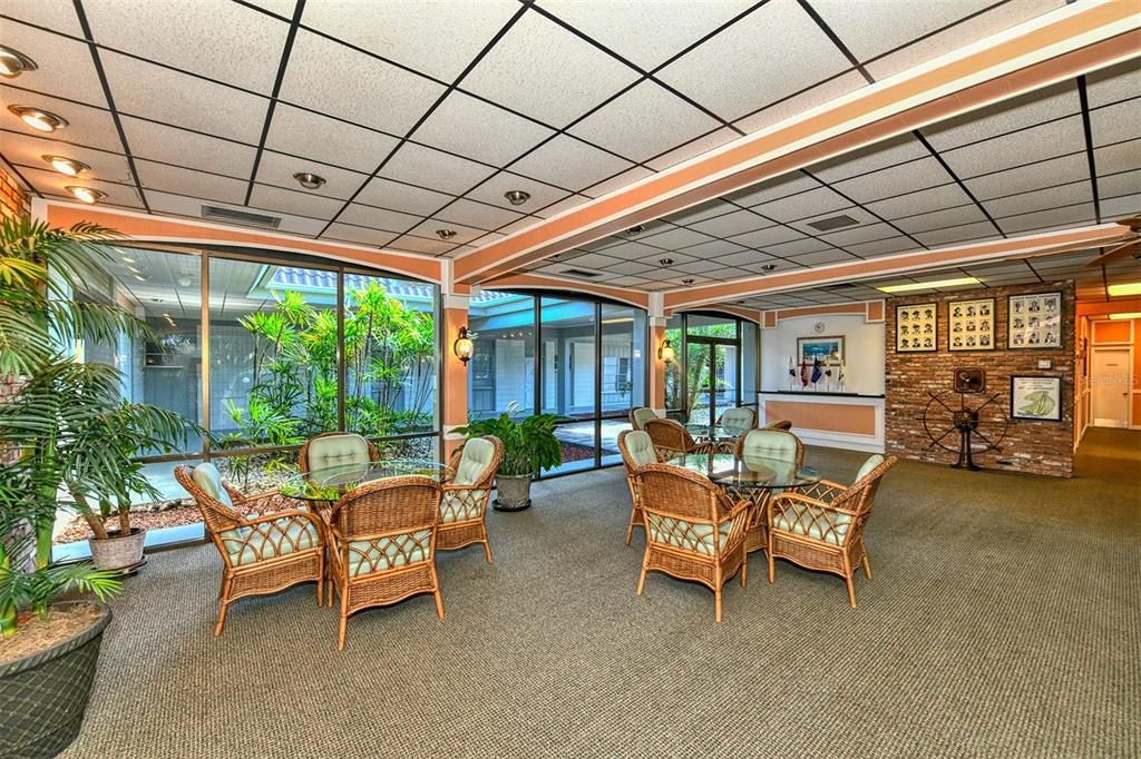 Activo con contrato: $483,999 (2 camas, 2 baños, 1152 Pies cuadrados)