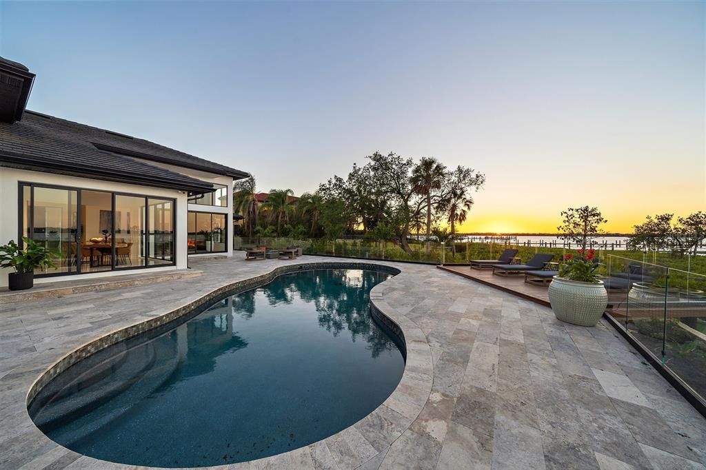 En Venta: $4,999,999 (5 camas, 5 baños, 4823 Pies cuadrados)