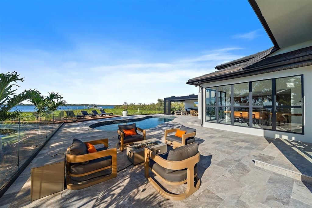 En Venta: $4,999,999 (5 camas, 5 baños, 4823 Pies cuadrados)