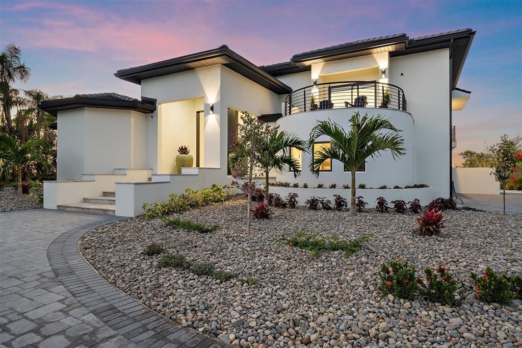 En Venta: $4,999,999 (5 camas, 5 baños, 4823 Pies cuadrados)