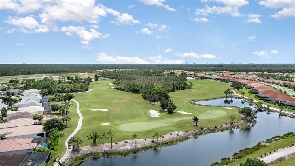 合同活跃: $425,000 (3 贝兹, 2 浴室, 1805 平方英尺)