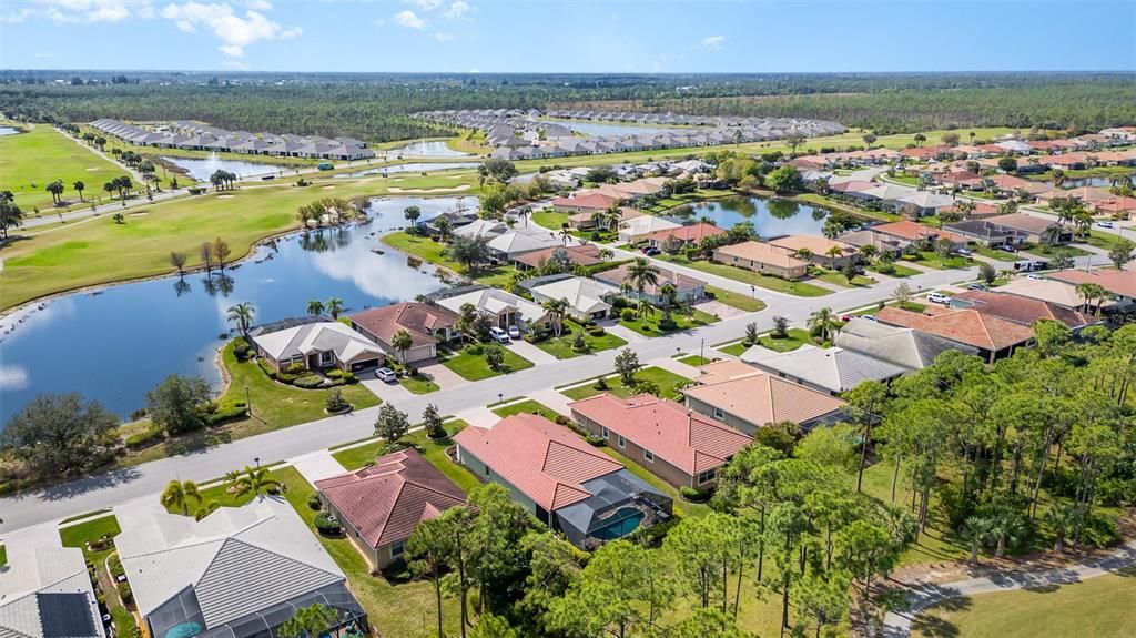 合同活跃: $425,000 (3 贝兹, 2 浴室, 1805 平方英尺)