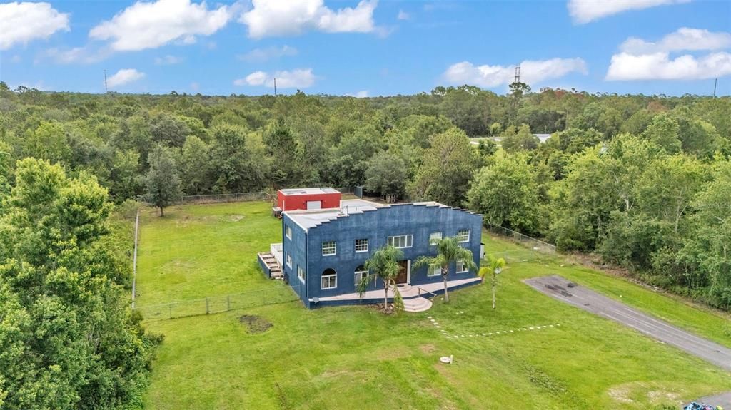 合同活跃: $425,000 (4 贝兹, 4 浴室, 4188 平方英尺)