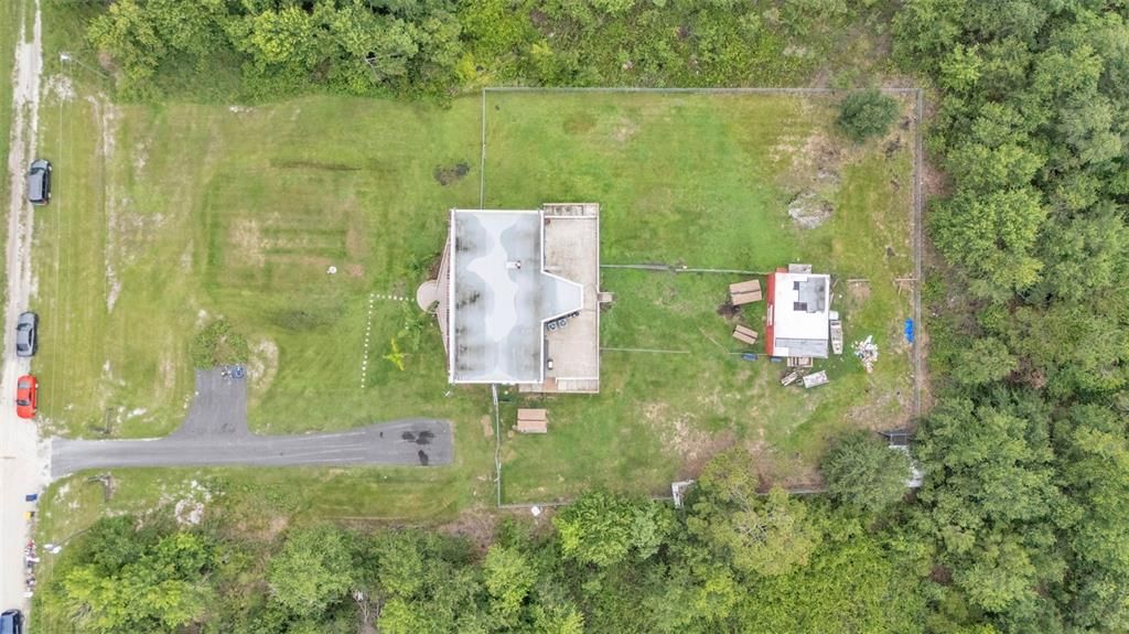 合同活跃: $425,000 (4 贝兹, 4 浴室, 4188 平方英尺)