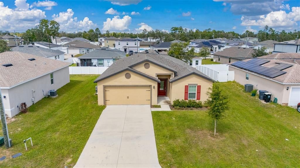 For Sale: $333,000 (5 beds, 3 baths, 2005 Square Feet)