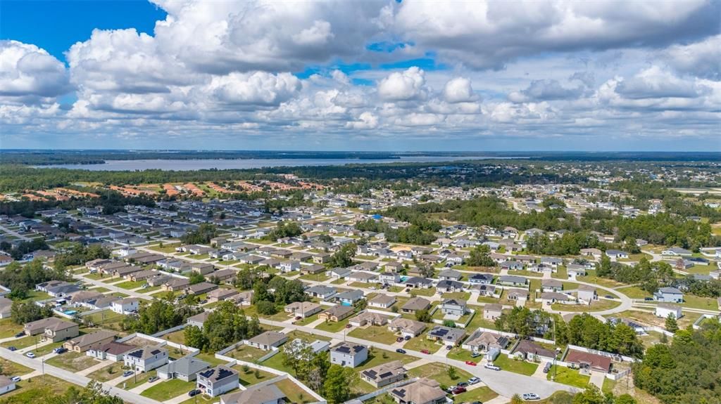 For Sale: $333,000 (5 beds, 3 baths, 2005 Square Feet)