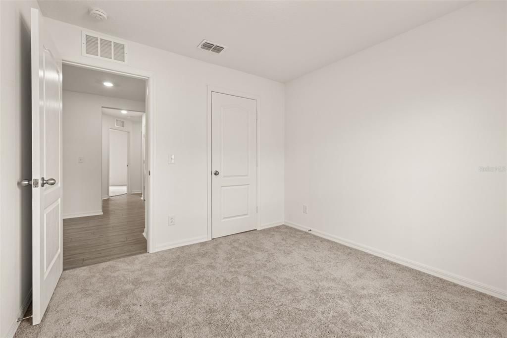 For Sale: $333,000 (5 beds, 3 baths, 2005 Square Feet)