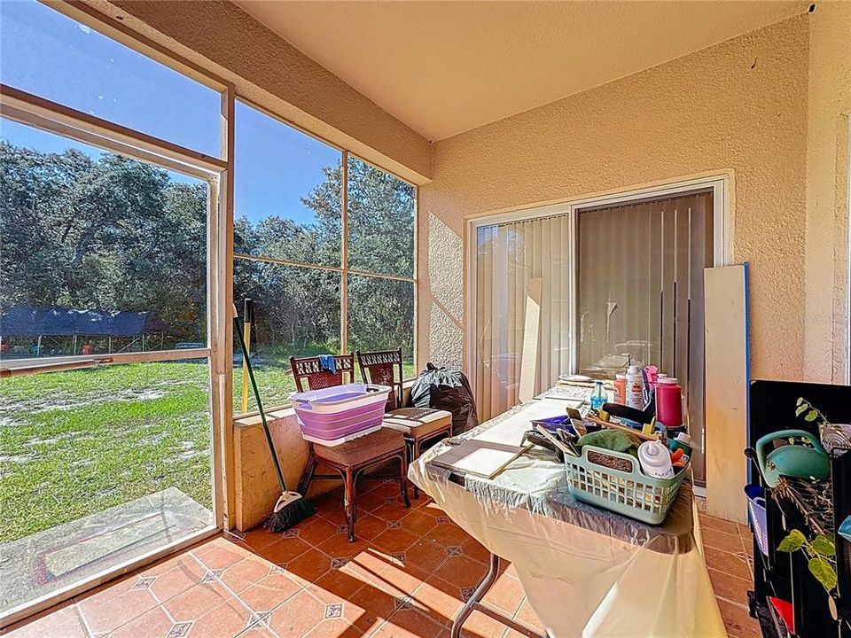 For Sale: $324,900 (4 beds, 3 baths, 2398 Square Feet)