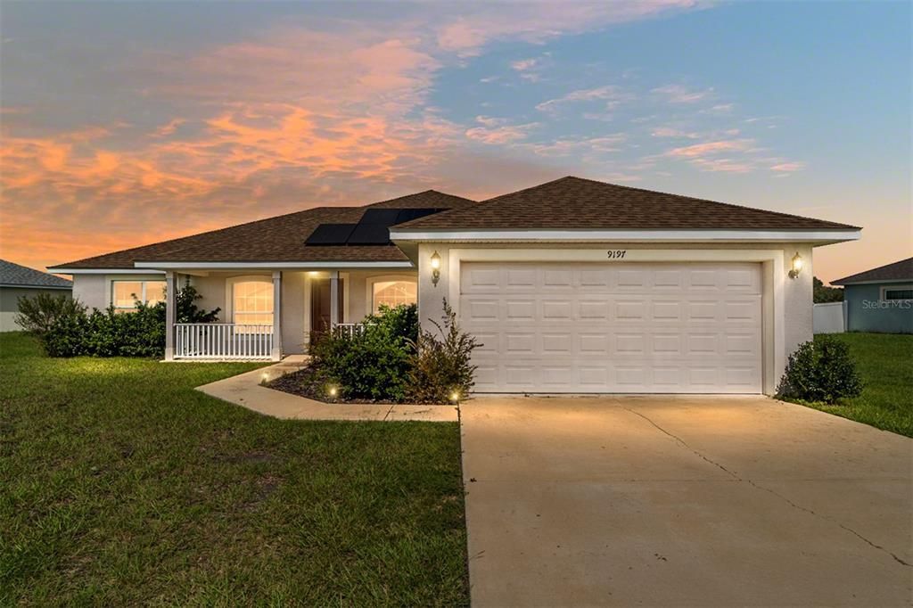 待售: $329,900 (3 贝兹, 2 浴室, 2066 平方英尺)