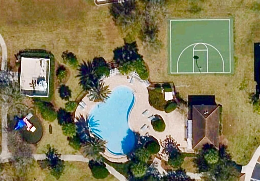 Под контрактом: $1,850 (2 спален, 1 ванн, 1252 Квадратных фут)