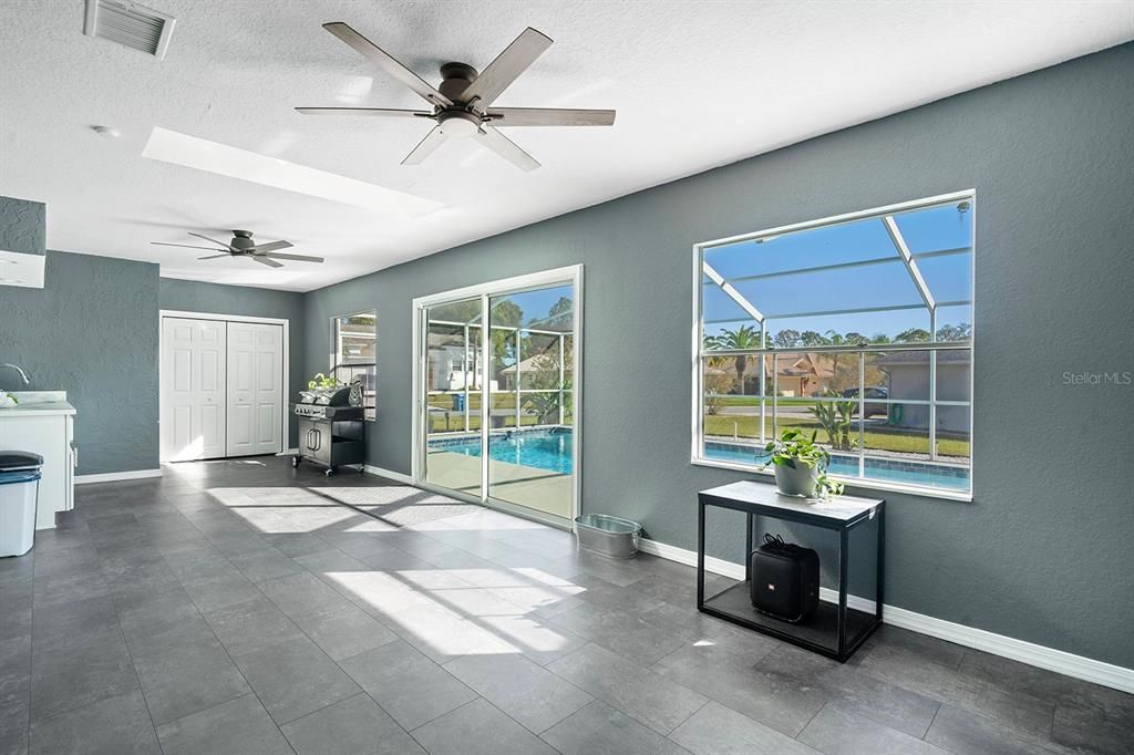 For Sale: $469,000 (4 beds, 2 baths, 2135 Square Feet)