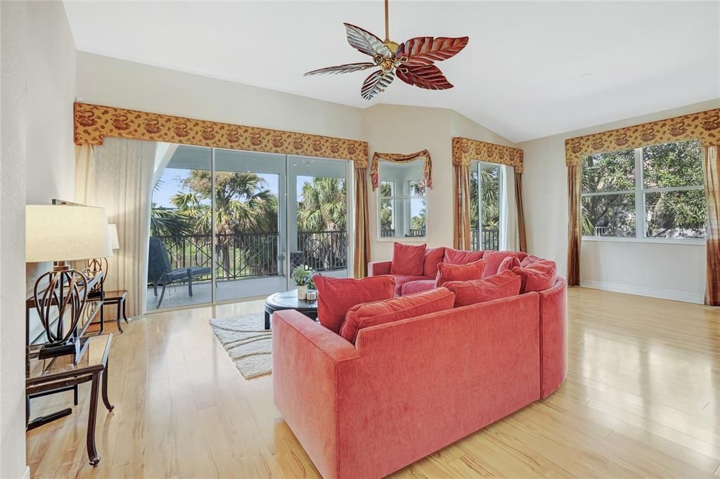 For Sale: $399,000 (3 beds, 2 baths, 2343 Square Feet)