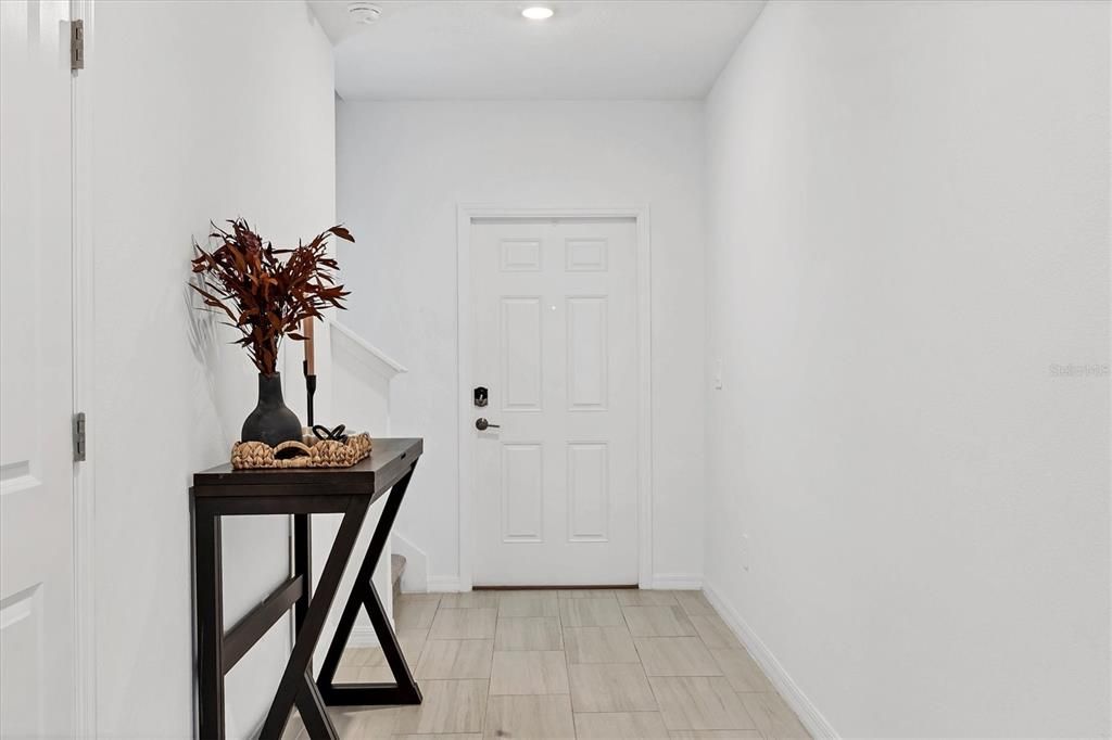 En Venta: $425,000 (5 camas, 2 baños, 2217 Pies cuadrados)