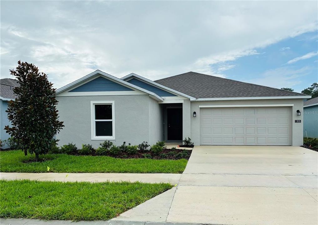 Vendido Recientemente: $355,366 (4 camas, 2 baños, 1824 Pies cuadrados)