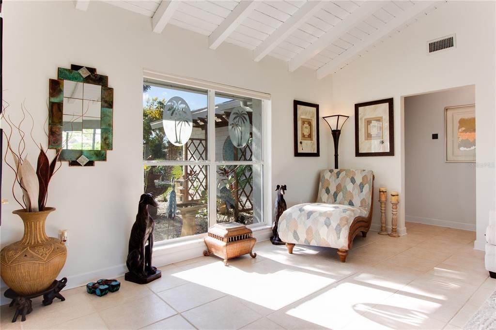 待售: $299,900 (2 贝兹, 2 浴室, 2008 平方英尺)