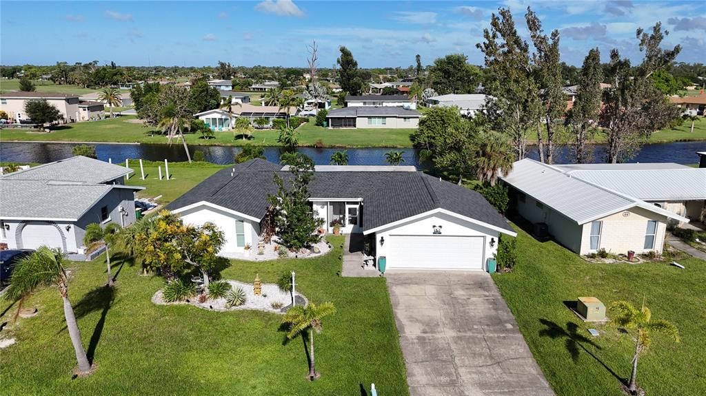 待售: $299,900 (2 贝兹, 2 浴室, 2008 平方英尺)