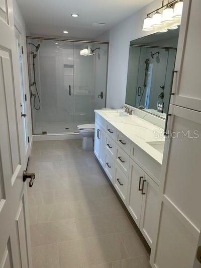 В аренду: $3,500 (5 спален, 4 ванн, 2700 Квадратных фут)