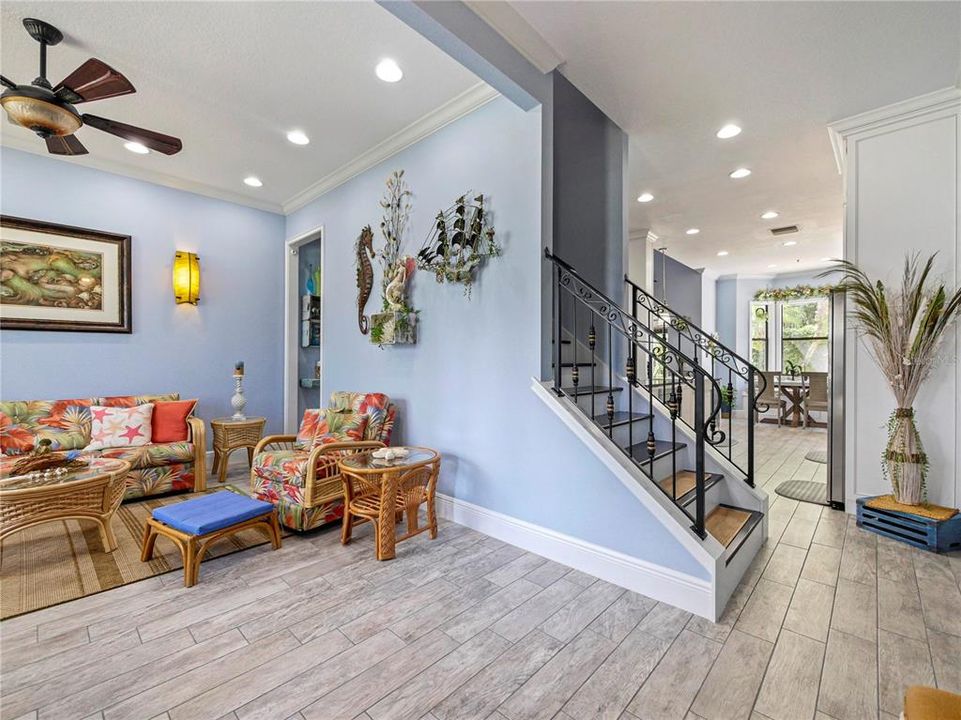 For Sale: $899,000 (4 beds, 2 baths, 2423 Square Feet)