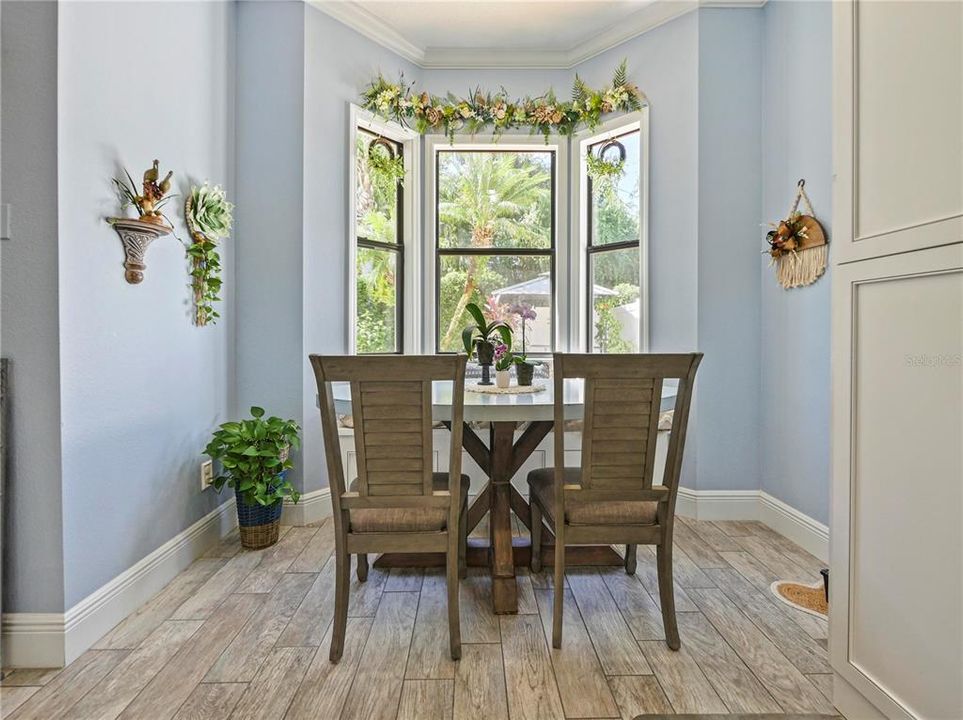 For Sale: $899,000 (4 beds, 2 baths, 2423 Square Feet)