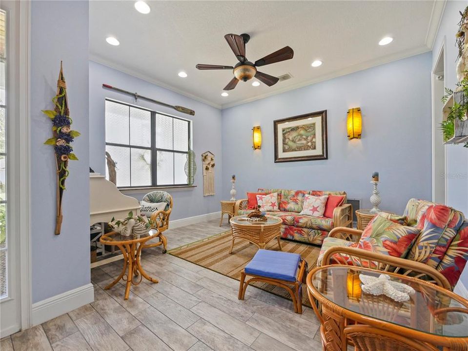 For Sale: $899,000 (4 beds, 2 baths, 2423 Square Feet)