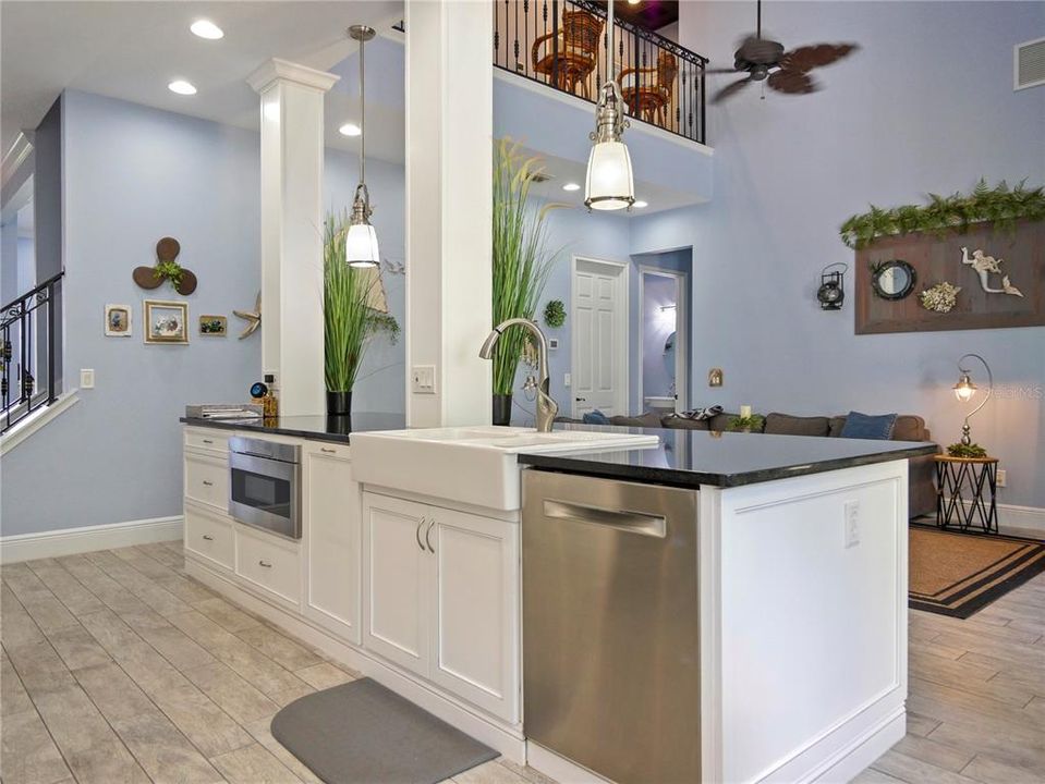 For Sale: $899,000 (4 beds, 2 baths, 2423 Square Feet)