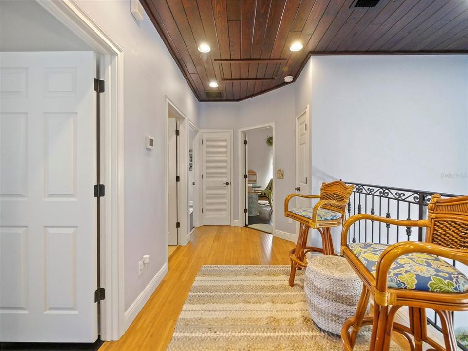 For Sale: $899,000 (4 beds, 2 baths, 2423 Square Feet)