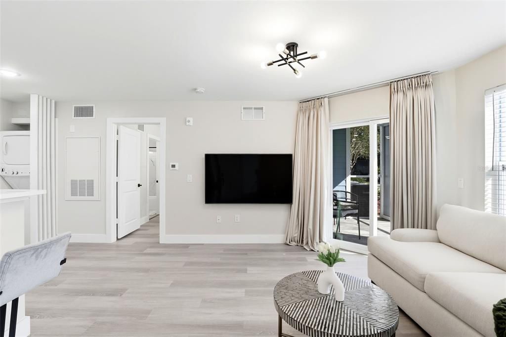 En Venta: $179,900 (1 camas, 1 baños, 648 Pies cuadrados)