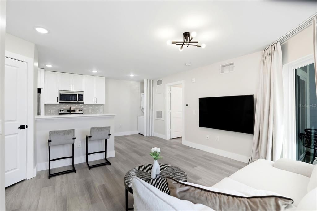 En Venta: $179,900 (1 camas, 1 baños, 648 Pies cuadrados)