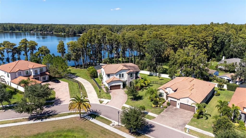 Active With Contract: $1,500,000 (5 beds, 4 baths, 4306 Square Feet)