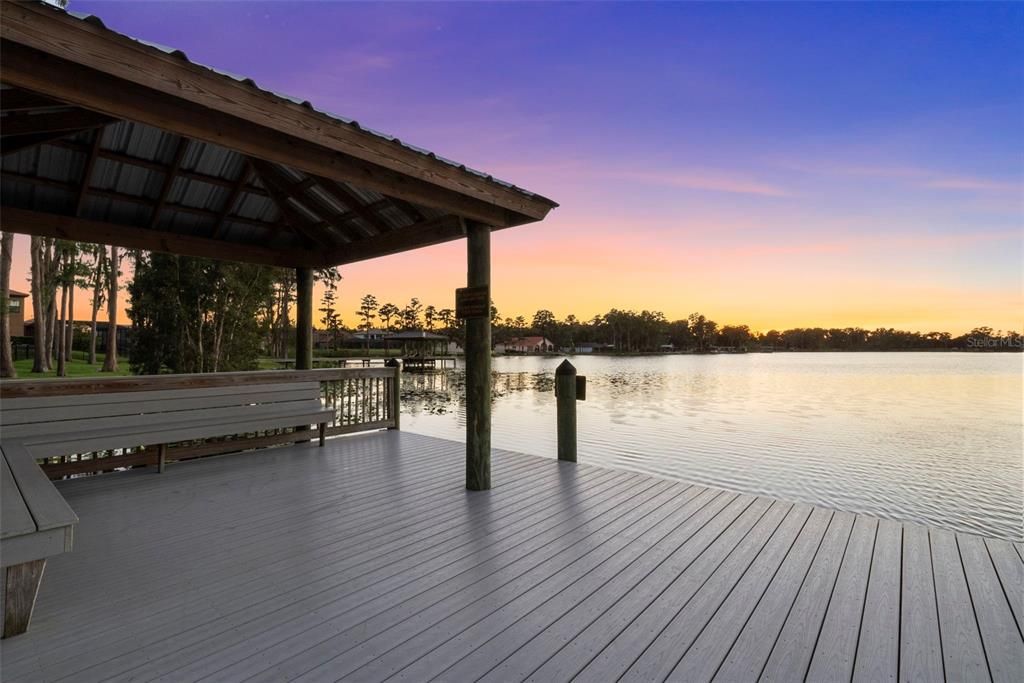 Active With Contract: $1,500,000 (5 beds, 4 baths, 4306 Square Feet)