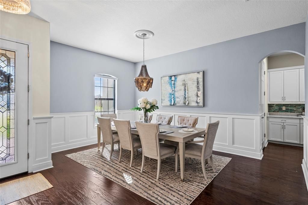 Active With Contract: $1,500,000 (5 beds, 4 baths, 4306 Square Feet)