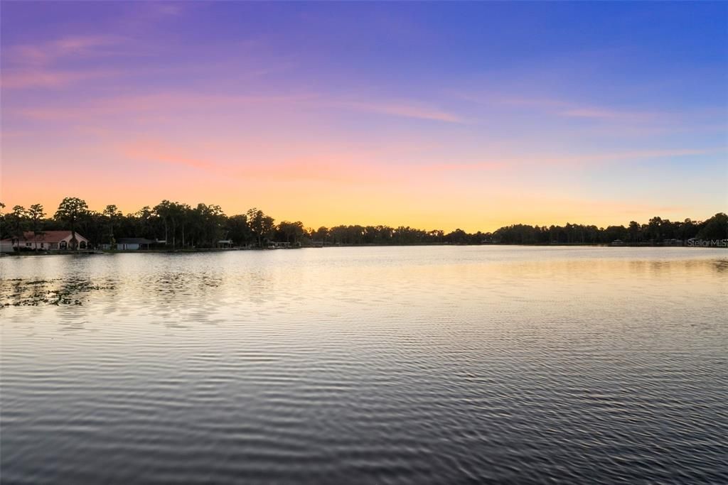 Active With Contract: $1,500,000 (5 beds, 4 baths, 4306 Square Feet)