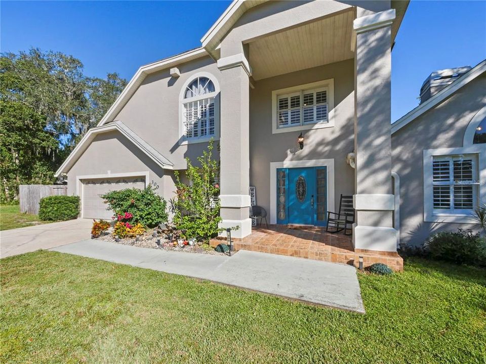 En Venta: $675,000 (4 camas, 3 baños, 2594 Pies cuadrados)