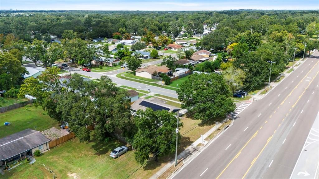 Под контрактом: $369,900 (3 спален, 2 ванн, 1379 Квадратных фут)