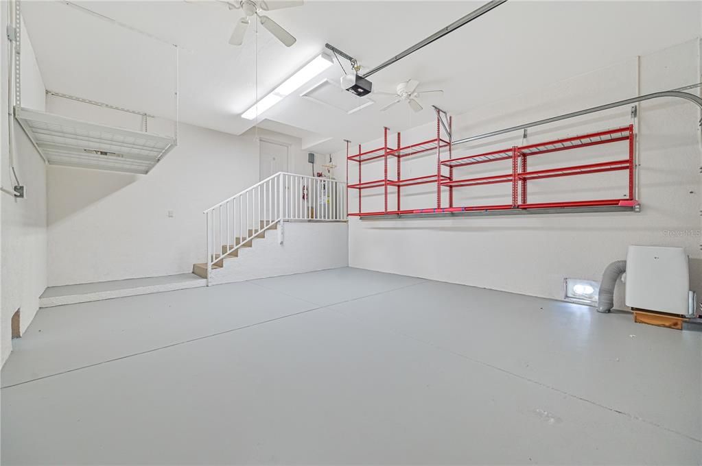 For Sale: $359,995 (3 beds, 2 baths, 1979 Square Feet)