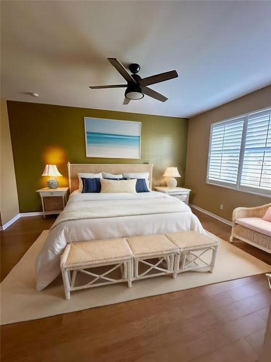 For Sale: $359,995 (3 beds, 2 baths, 1979 Square Feet)